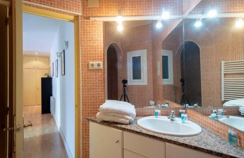 El Guinardo Apartment | Barcelona - Art