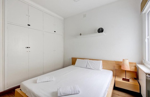 Sant Adria de Besos Apartment | Barcelona Beach Vibes