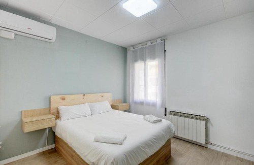 Sant Adria de Besos Apartment | Barcelona Beach Vibes
