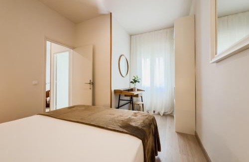 Collblanc y La Torrassa Apartment | Barcelona Aura Apartments