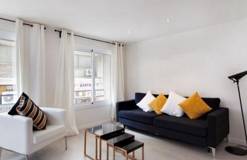 El Putget i Farro Apartment | BarcelonaForRent Urban Town Suites