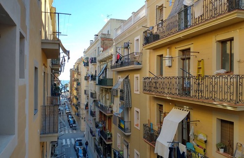 Barceloneta Apartment | Barceloneta Apartment With Balcony