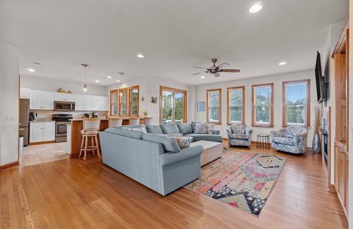 Buck Island House | Bare Feet Retreat 4-bed 3.5-bath home in Corolla, pet friendly, hot tub, sleeps 10