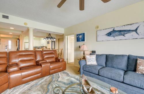 North Myrtle Beach Apartment | Barefoot Resort Condo about 2 Mi to Beach Access!