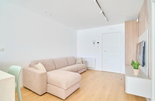 Municipio 2 Apartment | Bari Giannini1 Luxe Apartment