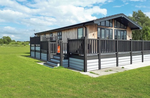 Langworth Ski Chalet | Barlings Retreat Lodge
