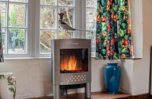 Titchwell House | Barmstone Cottage