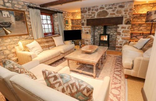 Saint Erth Praze House | Barn Cottage