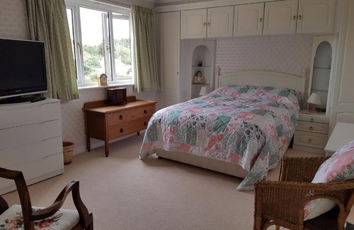 New Forest District Bed & Breakfast | Barn Court Bed and Breakfast