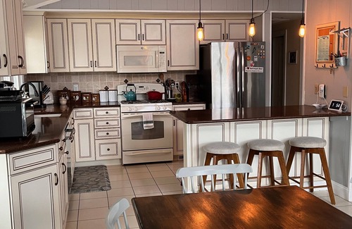 Point Pleasant - Toms River House | Barnegat Light Beauty, Steps from the Beach, Gracious & Comfortable Family Space