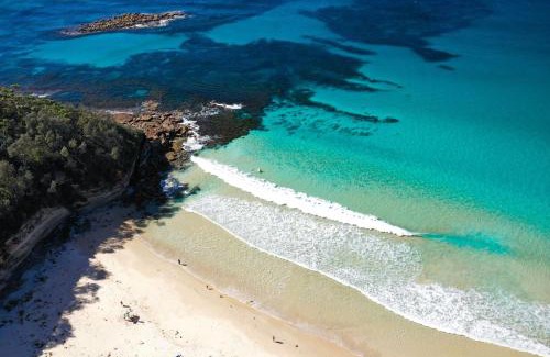 Narrawallee House | Barney's Beach House Narrawallee