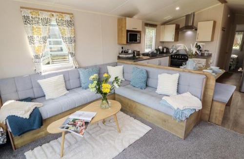 Carnforth House | Barneys Retreat - Docker Park Farm