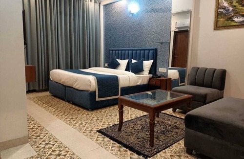 Kumarhatti Hotel | Barog Residency