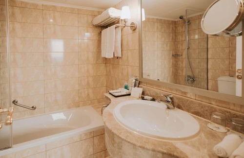 Heliopolis Hotel | Baron Hotel Cairo