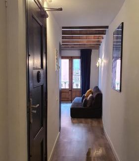 Gothic Quarter Apartment | Barrio Gotico Apartments Escudellers