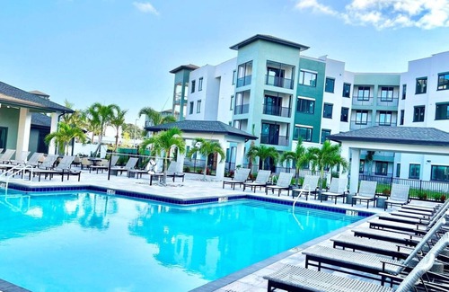 Palmetto Apartment | Barsala l Fully-furnished 2BD w/Resort-Style Pool Access