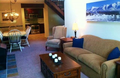 Bartlett Condo | Bartlett - N. Conway Area Luxury Penthouse w/indoor pool PRICE REDUCED