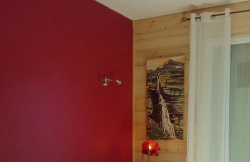 Le Bourg-d'Oisans Apartment | Base camp in Oisans