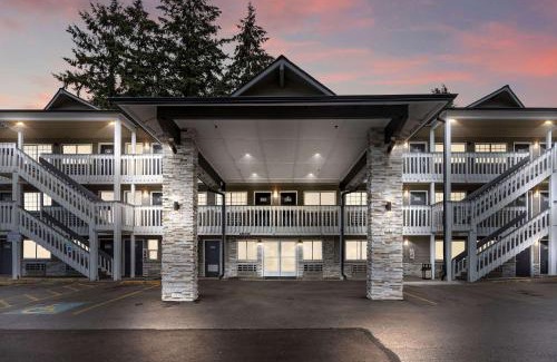 Puyallup Hotel | Basecamp Puyallup a Travelodge by Wyndham