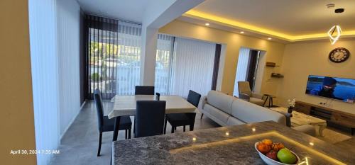 Kemer Villa | Basel Willa