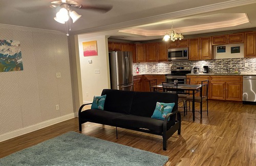 Lawrenceville House | Basement Apartment