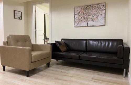 Waterloo Apartment | Basement Waterloo Near 24-7 Restraints