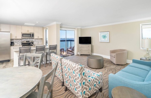 Morehead City Hotel | Bask Hotel at Big Rock Landing