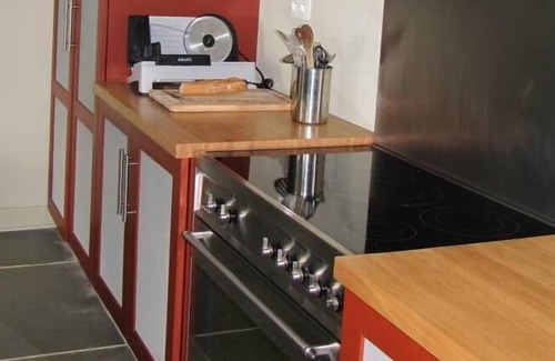 Arcangues House | Basque family home, south facing view Pyrenees 180 °