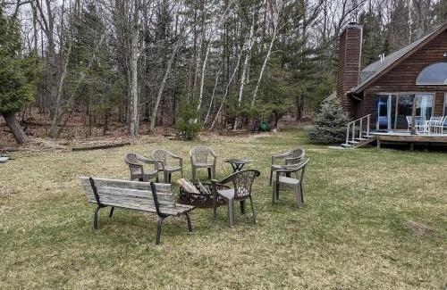 Traverse City House | Bass Lake Life