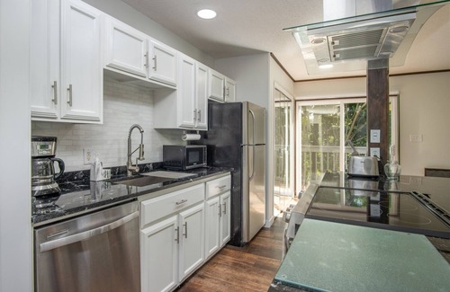 Pisgah Forest House | Bass Lake Retreat | 3 Bed, 2 Bath