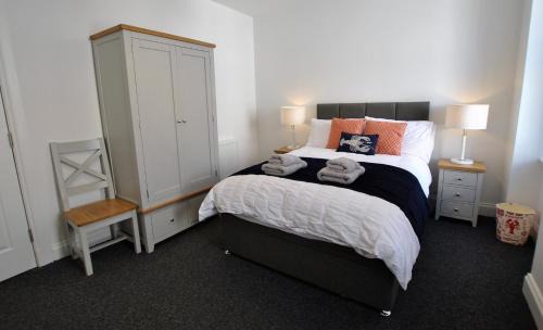 Pittenweem House | Bass View- harbourfront home Pittenweem