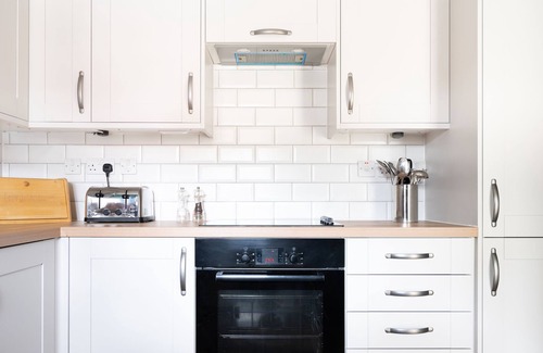 Graythwaite Apartment | Bassicks - sleeps 8 guests in 4 bedrooms
