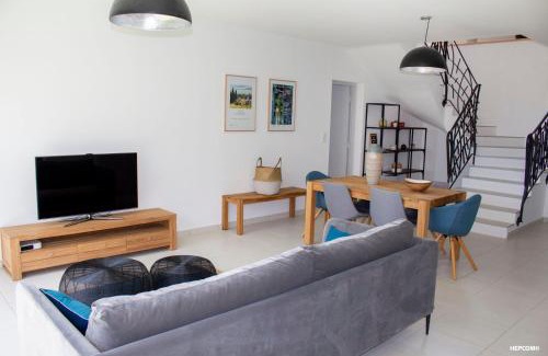 La Fare-les-Oliviers Bed & Breakfast | BASTIDE 9