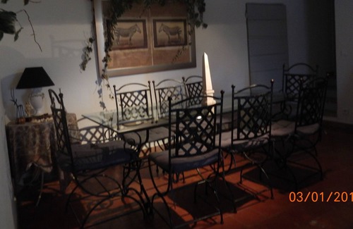 Est House | Bastide district, authentic farmhouse and 18th-century furniture