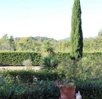 Tourrettes Bed & Breakfast | Bastide Pérassée
