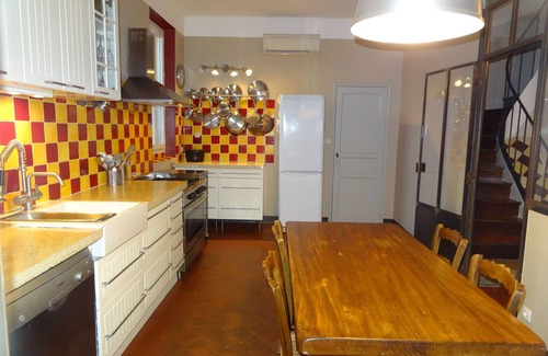 Saint-Zacharie House | Bastide Provençale Air-conditioned - 5 bedrooms - sleeps 10 - private pool