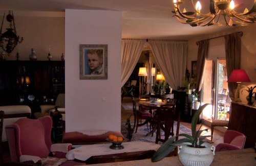 Le Rouret Bed & Breakfast | Bastide Rose de Mai