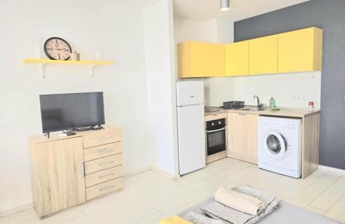 Studentski Grad Apartment | Bat but Rich