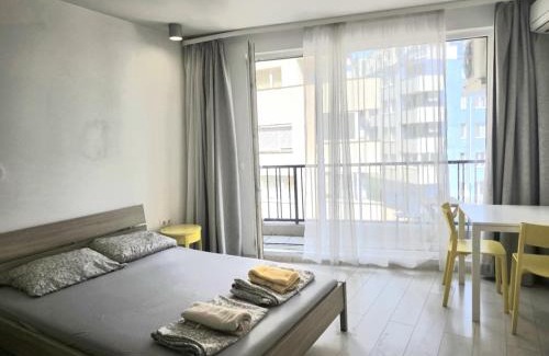 Studentski Grad Apartment | Bat but Rich