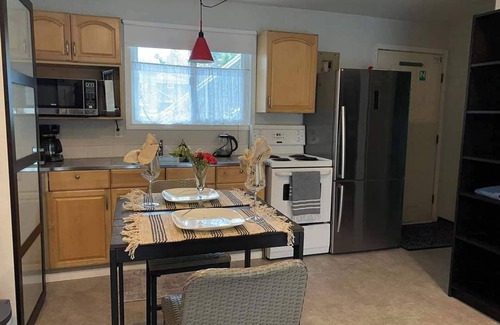 Courtenay Condo | Bates Beach Escape