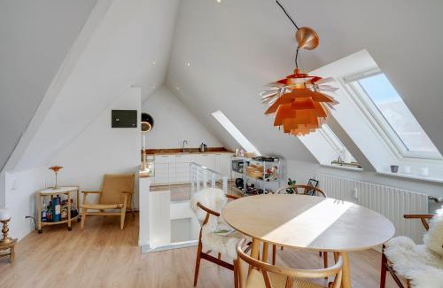 Aalborg Midtby Apartment | Bath tub penthouse in the city