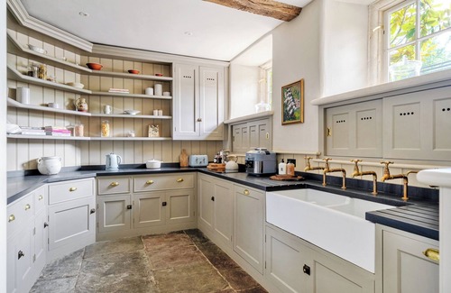 Batheaston Cottage | BATHEASTON HOUSE, pet friendly, luxury holiday cottage in Batheaston