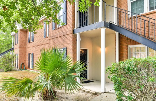 Mid City South Condo | Baton Rouge Condo w/Community Pool: 6 Mi to LSU!