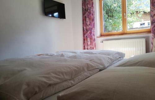Holzgau Apartment | Bauernhaus Ramona