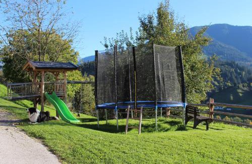 Hopfgarten Markt Apartment | Bauernhof Mödling