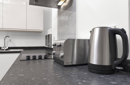 Dundee Apartment | Baxter Park City Base