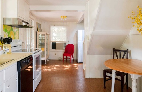 Point Clear House | Bay Cottage Scenic Retreat