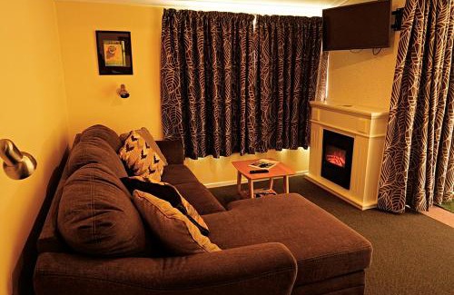 South Bay Hotel | Bay Cottages