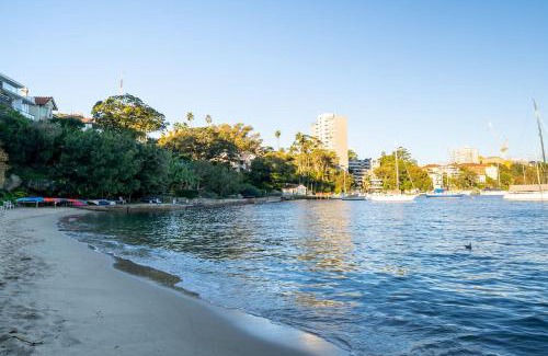 Neutral Bay Apartment | Bay Court Iii - Spacious Studio Near Hayes Beach