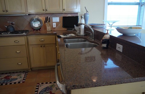 Panacea House | Bay-front! Gorgeous! Spacious! 5/3 Sleeps 14+. Boater's Dream! Close to FSU!